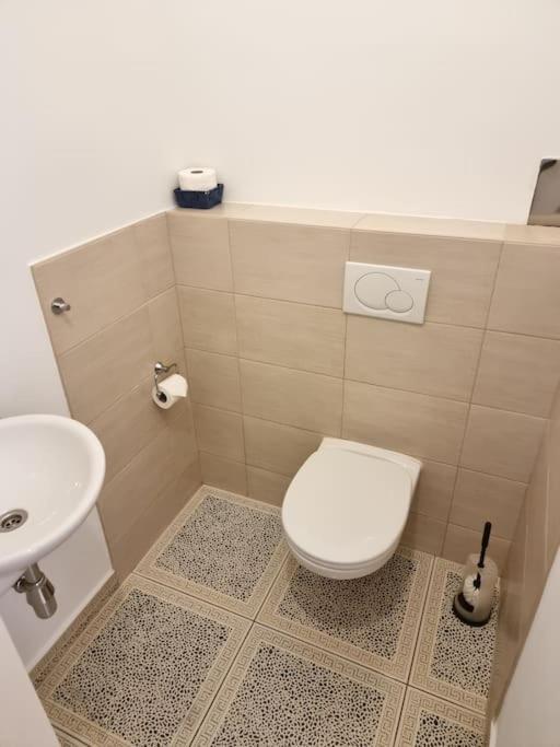 Sissi Royal Suite - Inner City 4 Bedroom Apartment Вена Экстерьер фото