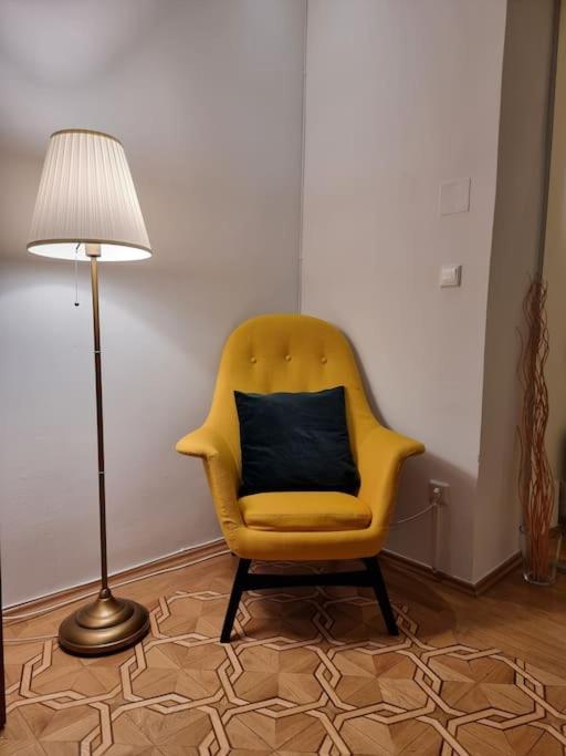 Sissi Royal Suite - Inner City 4 Bedroom Apartment Вена Экстерьер фото